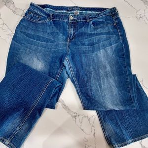 Maurices Boot Cut Jeans Size 22 Long